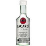 Bacardi Carta Blanca 40% 0,05 l (holá láhev) – Hledejceny.cz