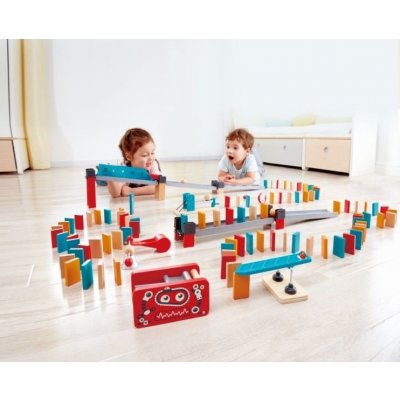 Hape Dominová dráha Robot – Sleviste.cz