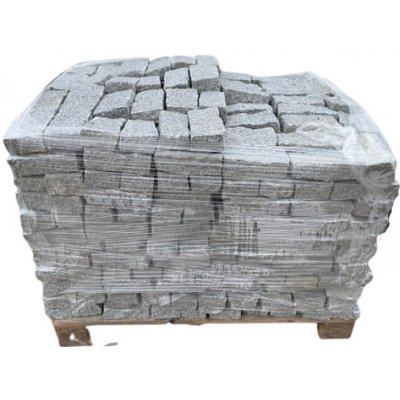 Slapaky obrubník 009-OBR 20 x 10 x 5 cm žula 1 ks – HobbyKompas.cz