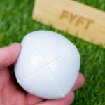 Žonglovací míček 65mm JuggleDream na trénování žonglování Bílá – Sleviste.cz