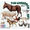 Sběratelský model Tamiya 35128 Livestock Set 1:35