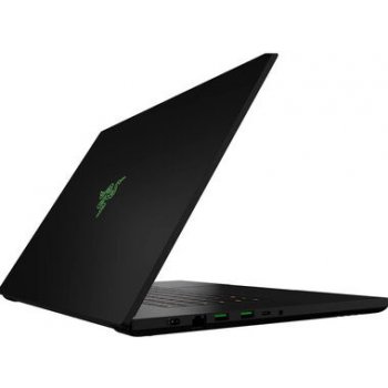 Razer Blade 17 (2022) RZ09-0423NED3-R3E1