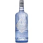 Citadelle Gin 44% 0,7 l (holá láhev) – Sleviste.cz
