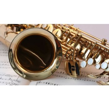 Online kurz hry na saxofon