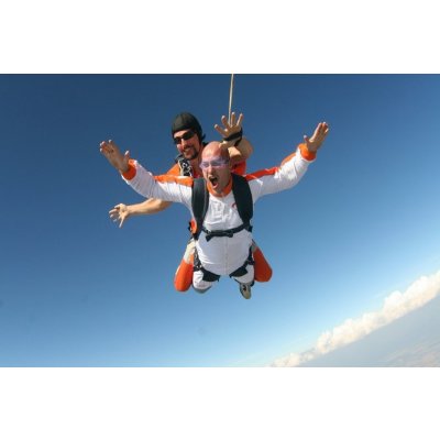 Tandemový seskok padákem Vyškov – Hledejceny.cz