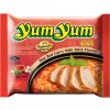 Polévka YumYum Instantní nudlová polévka s příchutí červeného curry s kachnou 60 g