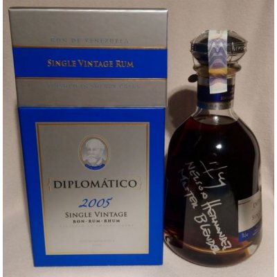 Diplomatico Single Vintage 2005 12y 43% 0,7 l podepsáno master blenderem (karton) – Hledejceny.cz