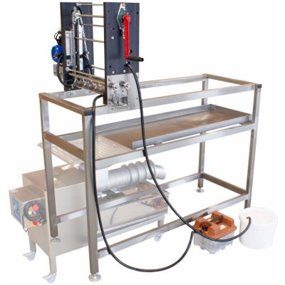 LYSON Stůl odvíčkovací s ručním podavačem rámků, Dadant – Zboží Dáma