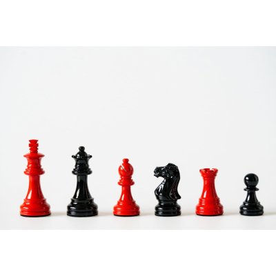 Dřevěné šachové figurky Staunton Black&Red – Zboží Živě