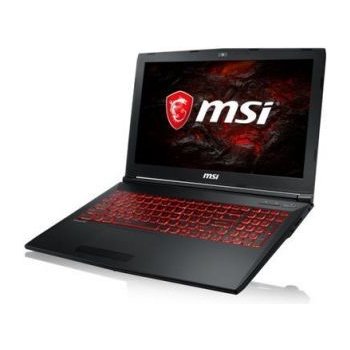 MSI GL73 8SE-205CZ