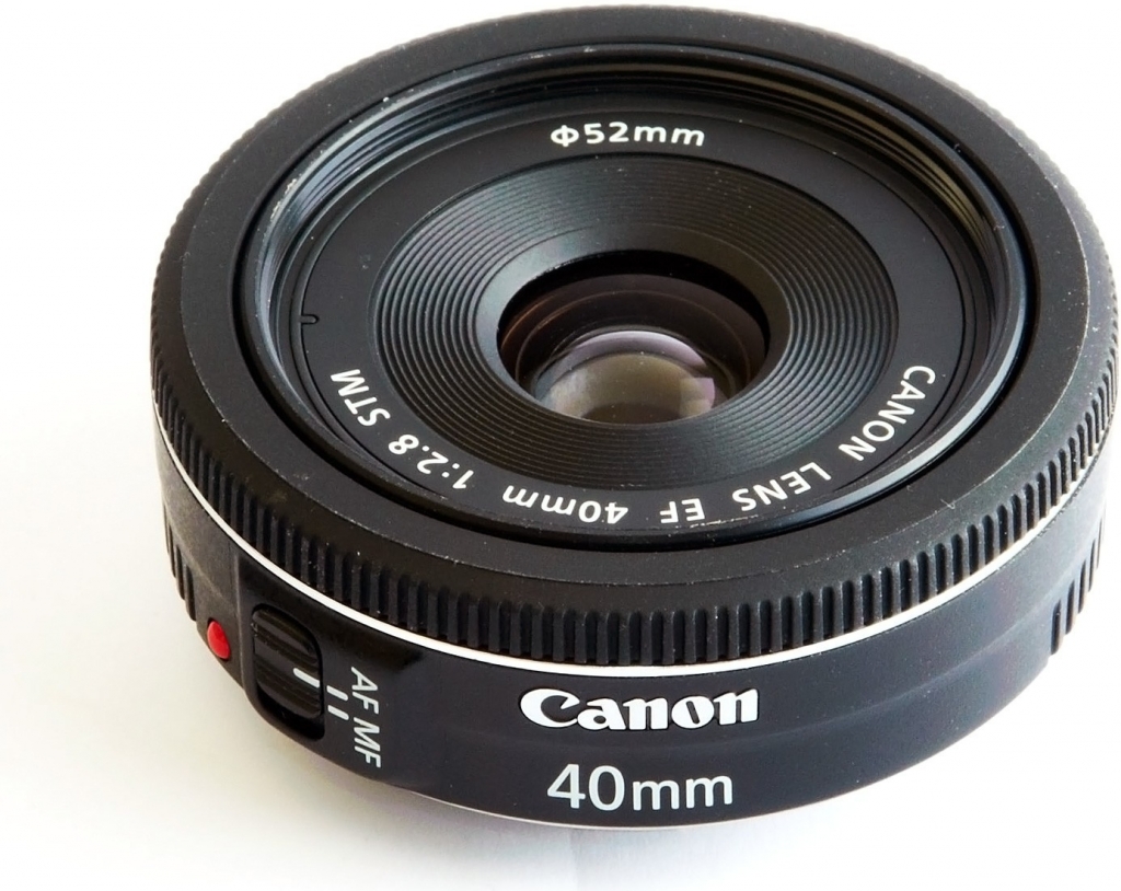 Canon EF 40mm f/2.8 STM od 4 999 Kč - Heureka.cz