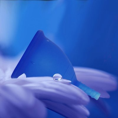 LilCup Mia menstruační kalíšek modrý 2