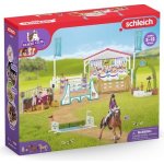 Schleich 42440 Turnajové závodiště s koníky a ošetřovatelkami – Sleviste.cz