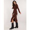 Dámské šaty BASIC Hnědé žebrované midi šaty s rozparkem lk-sk-509820.67-brown