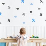 INSPIO 9545f Samolepky do pokoje s motivem letadélek a obláčků do dětského pokojíku, velikost 90 x 30 cm – Sleviste.cz