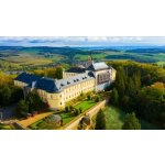 Kouzelná noc na zámku Zbiroh se snídaní a wellness pro dva – Zboží Dáma