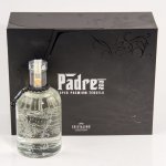 Padre Azul Cristalino Tequila limitovaná edice 38% 0,7 l (karton) – Zboží Dáma