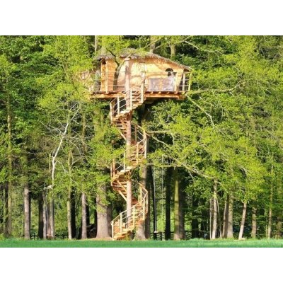 Úžasný pobyt v unikátním Treehousu na Třech Dubech v resortu Green Valley pro 2-4 osoby se snídaní – Hledejceny.cz