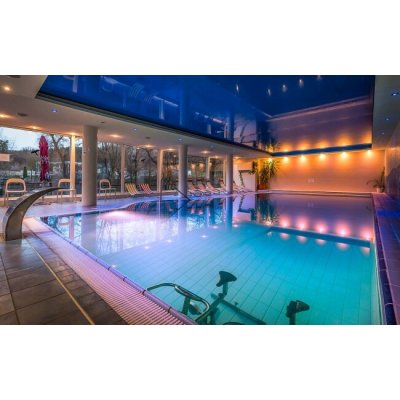 Dudince jen 500 m od lázní: Penzion U Mlynárky s polopenzí bazénem luxusním wellness centrem a masáží 3 dny pro 2 osoby