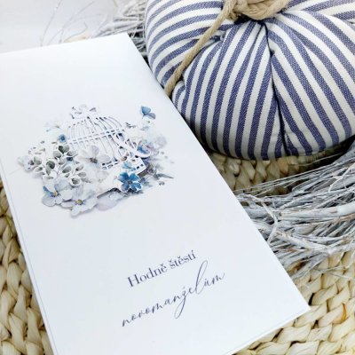 Blahopřání Svatební klícka v modrém kvítí – Sleviste.cz