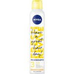 Nivea Fresh Revive suchý šampon pro světlejší tón vlasů 200 ml – Sleviste.cz