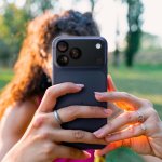 Spigen Glass tR EZ Fit Optik Pro XL 1 Pack Black iPhone 17 Pro AGL10644 – Zboží Živě