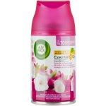 Air Wick Freshmatic náplň Jemný satén a Měsíční lilie 250 ml – HobbyKompas.cz
