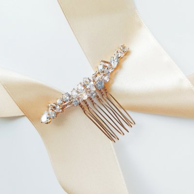 Elegantní zlatý hřeben do vlasů se zirkony – Hledejceny.cz