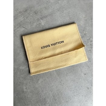Malý Louis Vuitton dustbag