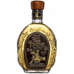 Los Tres Toňos reposado tequila 38% 0,7 l (holá láhev) – Zboží Dáma
