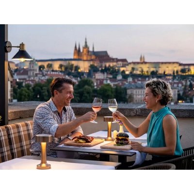 Dárkový voucher do rooftop restaurace v centru Prahy – Hledejceny.cz