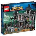 LEGO® Super Heroes 10937 Batman Arkham Asylum Breakout – Hledejceny.cz