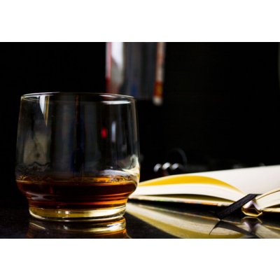 Degustace prémiových whisky pro 2 osoby v Praze – Hledejceny.cz