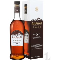 Ararat 5y 40% 0,7 l (karton)