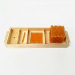 Moyo Montessori úvodní podnos k perlovému materiálu – Zbozi.Blesk.cz