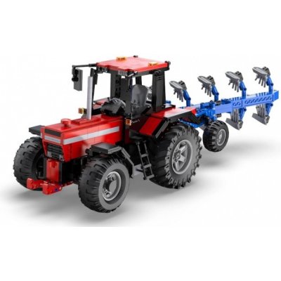 IQ models TRAKTOR s pluhem stavebnice na vysílačku 1/17 1675 dílků RC_300374 RTR 1:17