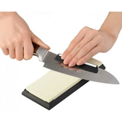 Yasunari | Vodicí přípravek na ostření kuchyňských nožů – Zboží Dáma