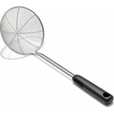 Pěnovačka / naběračka děrovaná GOOD GRIPS 38 cm, černá, nerezová ocel, OXO – Sleviste.cz