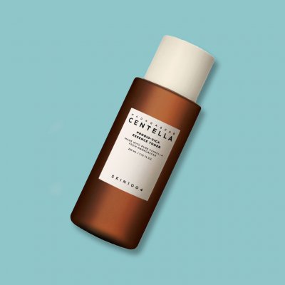 SKIN1004 Madagascar Centella Probio-Cica Essence Toner 210 ml – Hledejceny.cz