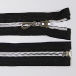 Zip spirálový 6mm délka 90cm, barva 332 (dělitelný) se stříbrnými zoubky – Zboží Mobilmania