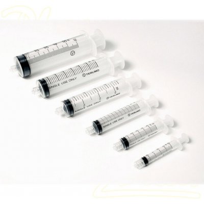 Terumo Injekční stříkačka třídílná 10 ml Luer Lock 100 ks – Zboží Dáma