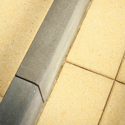 Best Linea I Obrubník 50 x 25 x 8 cm přírodní beton 1 ks – Zbozi.Blesk.cz