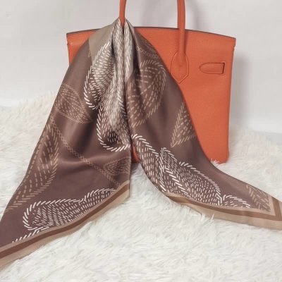 hedvábný šátek Velké květy v dárkovém balení – Zboží Mobilmania