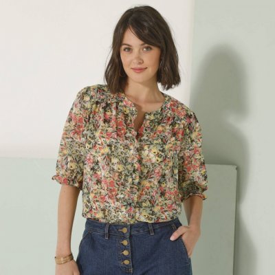 Voálová halenka s volánky a potiskem bronzová/korálová – Zboží Dáma