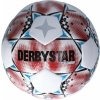 Míč na fotbal Derbystar UNITED Light