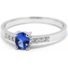 Prsteny Klenoty Budín Ručně vyrobený prsten z bílého zlata s modrým tanzanitem a diamanty J 28025 17