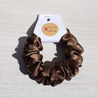 Tereza Smutná Úzká saténová scrunchie gumička čokoládová – Zboží Mobilmania