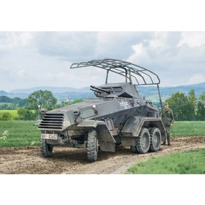 Italeri Sd. Kfz. 232 6 Rad. 6433 1:35 – Hledejceny.cz