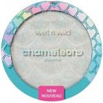 Wet n Wild Chameleon Chrome Highlighter zapečený rozjasňovač s multichromatickým efektem Venus Swing 4,3 g – Sleviste.cz