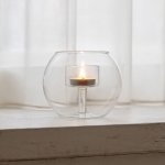 Wikholm Form Skleněný svícen Ina menší – Sleviste.cz